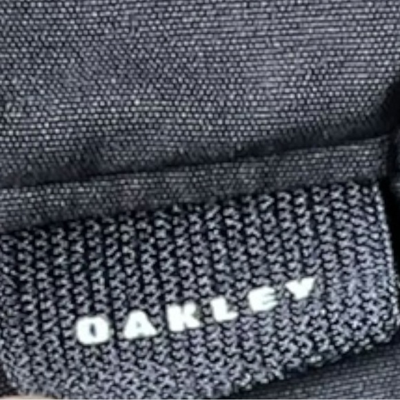 🌻Oakley Black Chino Hybrid Shorts | Men's Size 40 - Picture 6 of 7